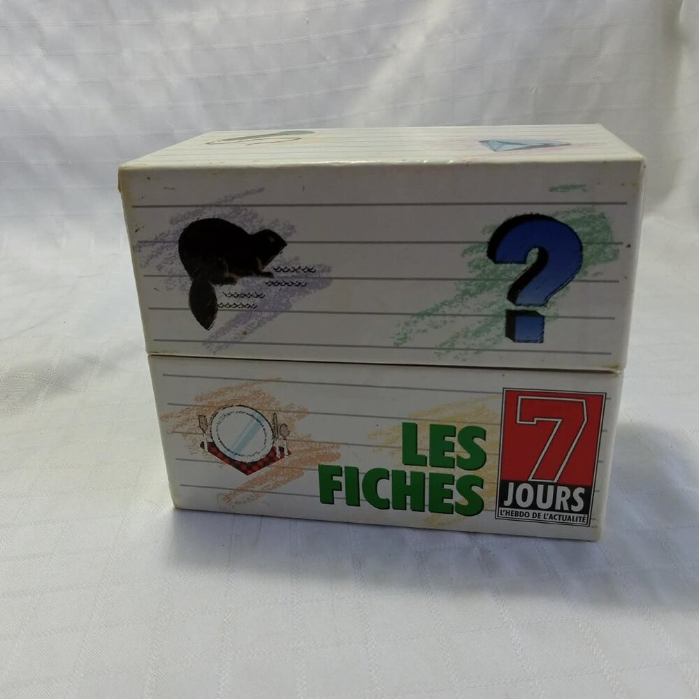 Vintage Recipe Cards 7 Days Theme: Weekly News Cards and box